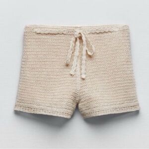 Zara High Waist Knit Shorts in Cream